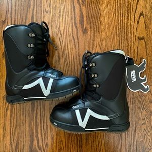 Vans Emigre Snowboard Boots
